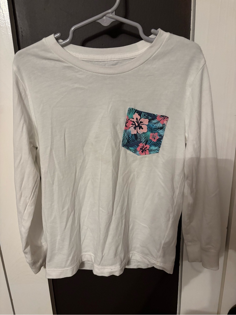 Vineyard Vines White Long-Sleeve Tee with Pink & Teal Floral Pocket